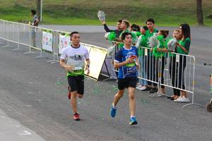 BIB: 2017, 2284
                            <button type="button" onclick="openModal(3531261)" class="btn btn-primary btn-sm float-right btn-popup" data-toggle="modal" data-target=".modal-high-quality">
                        <i class="fas fa-shopping-cart"></i> Add to Cart
                    </button>
                                            <button type="button" onclick="isThisMe(3531261, true)" class="btn btn-success btn-sm float-right btn-popup btn-isme hidden" data-toggle="tooltip" data-placement="bottom" title="นี่คือรูปของคุณใช่ไหม คลิกที่นี่เพื่อเอาเข้าอัลบั้ม">
                        <i class="fas fa-plus"></i> Add to album
                    </button>
                    <button type="button" onclick="isThisMe(3531261, false)" class="btn btn-warning btn-sm float-right btn-popup btn-isnotme hidden">
                        <i class="fas fa-ban"></i> Remove from album
                    </button>